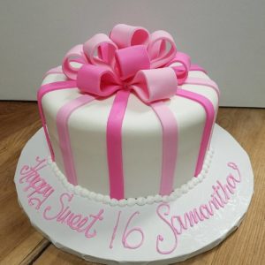 SS-19.jpg - Sweet_Sixteen_&_Quinceanera_Cakes