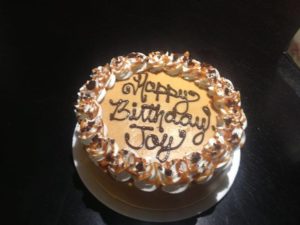 1385945_546155752135155_823732844_n.jpg - Womens_Birthday_Cakes
